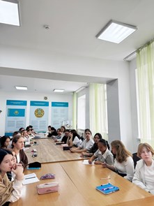 «Метафоралық ассоциативті карталар (МАК) — өзін-өзі тану және эмоциялық дамудың құралы»